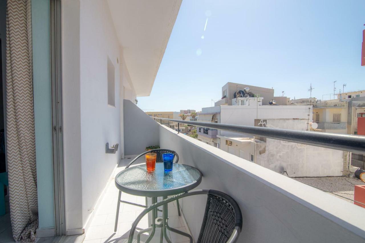 3Rd Floor Apartment Next To The Beachfront Héraklion Extérieur photo